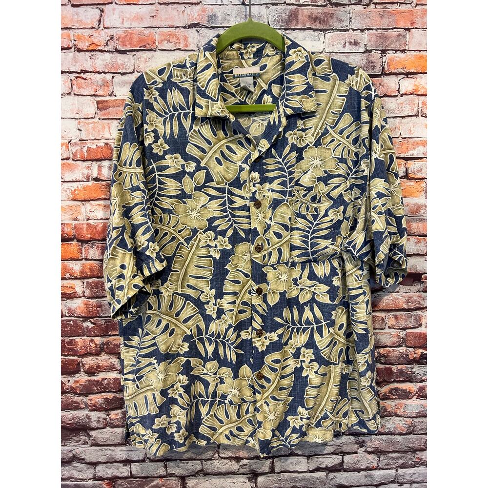 Breakwater button up short sleeve Hawaiian casual shirt men's size large
